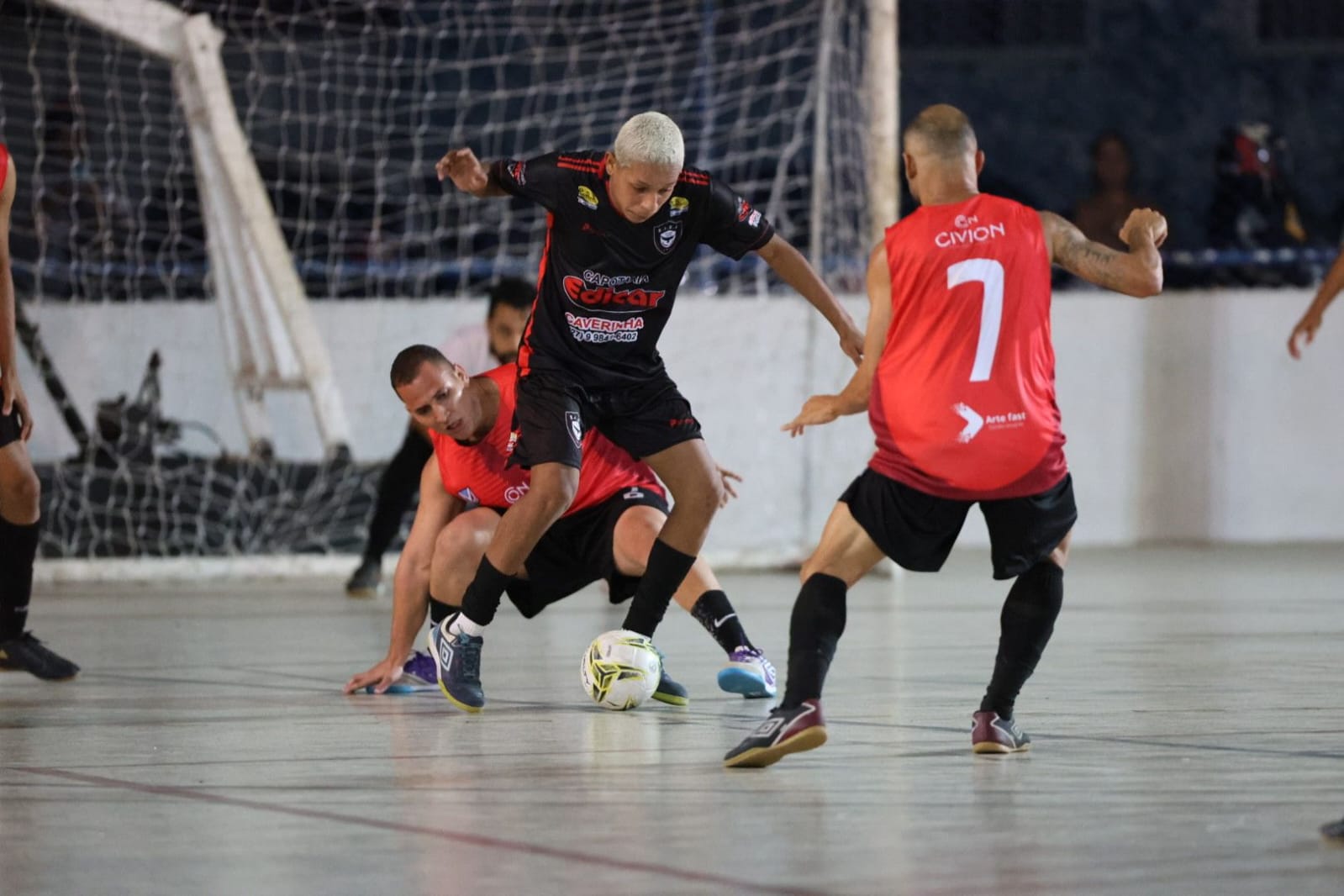 Sucesso na abertura do Campeonato Municipal de Futsal de Aracruz