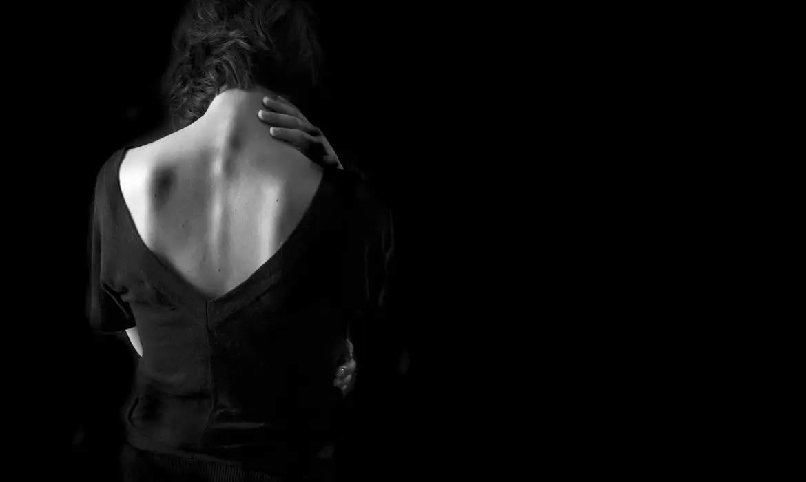 Vítimas de violência doméstica terão prioridade de vagas no SINE