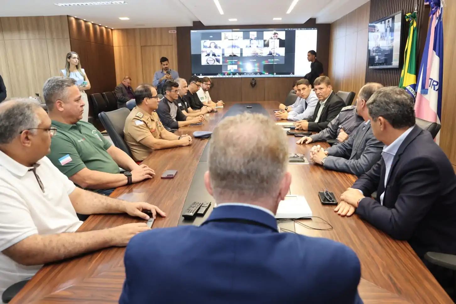 Com capixabas entre criminosos mortos em megaoperação, governo reforça divisas com RJ