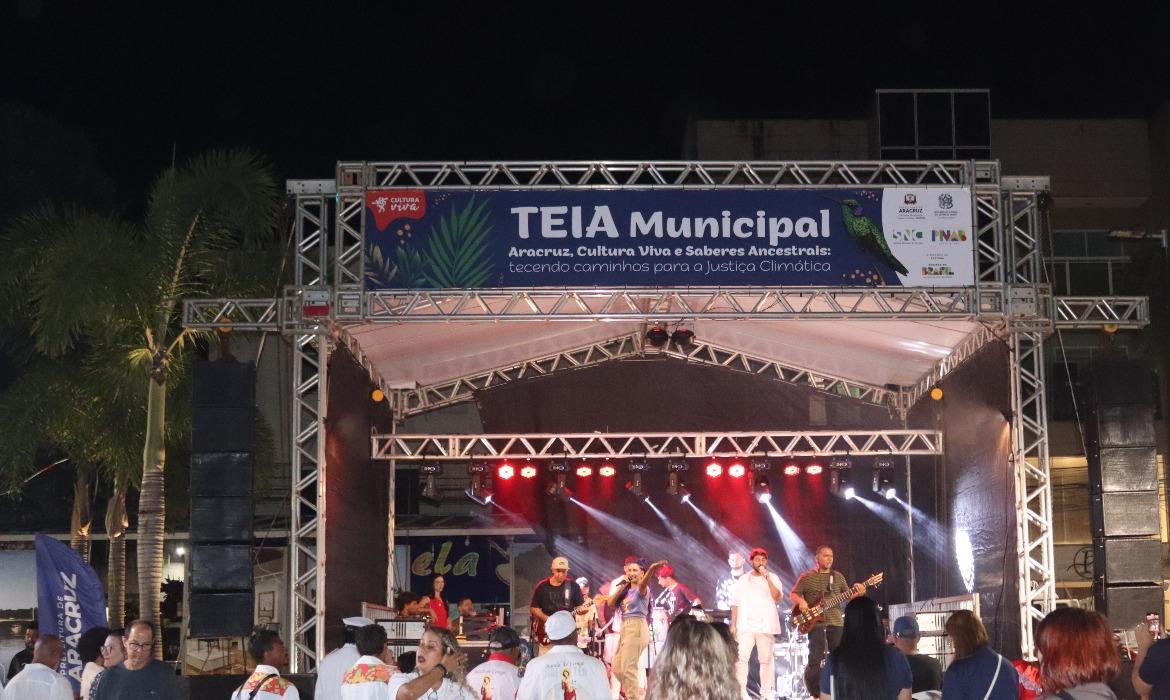 Teia Municipal tem início com mais de 20 apresentações na Praça Matriz de Aracruz