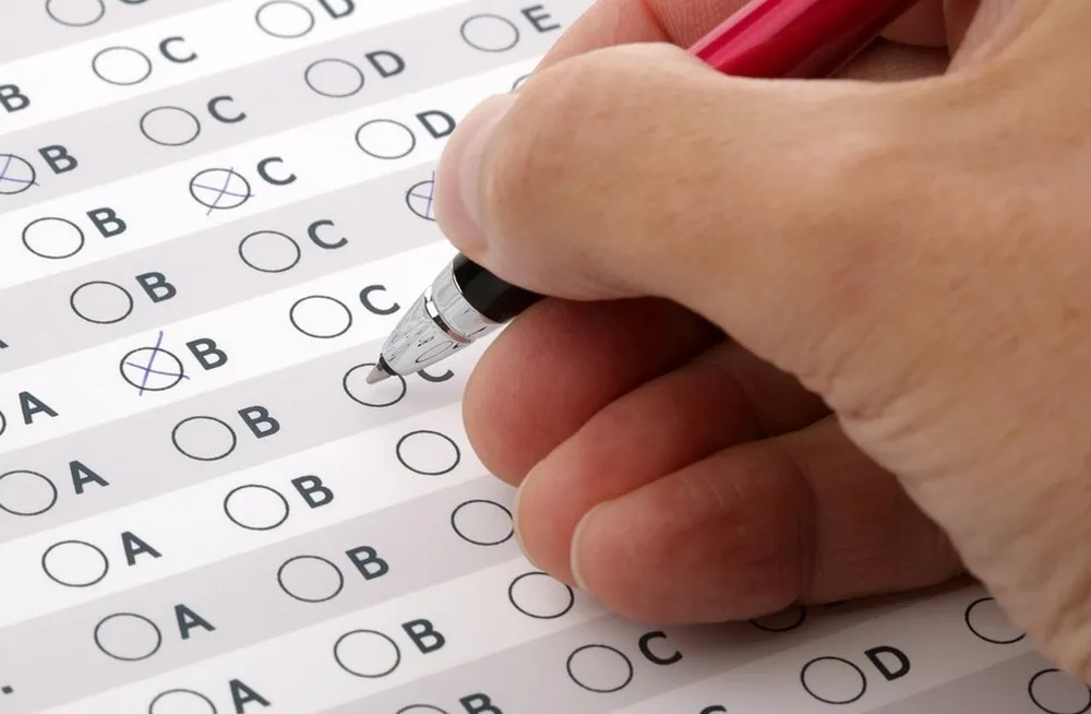 Abertas 2.842 vagas em concursos com salários de até R$ 16 mil