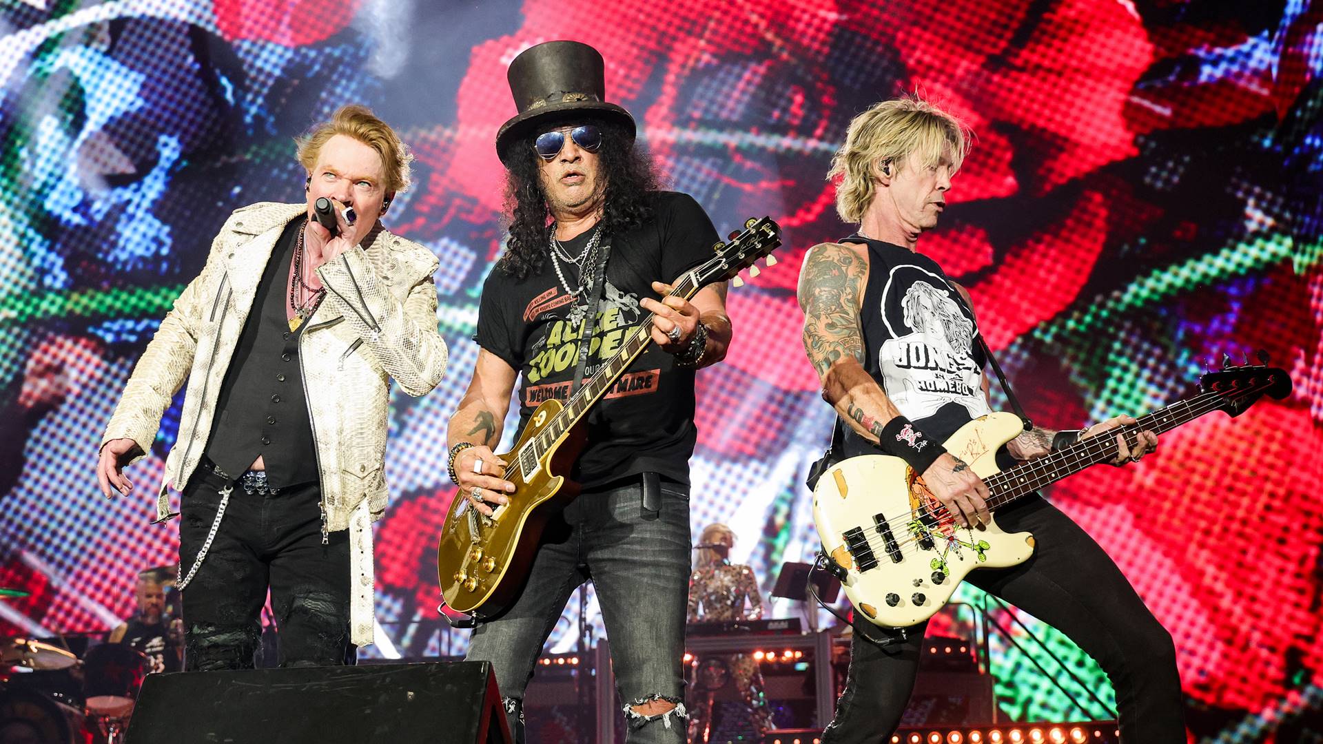 Guns N’ Roses se apresenta no dia 12 de abril de 2026 no Estádio Kleber Andrade