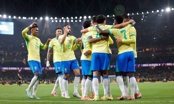 Fifa define horários e locais dos jogos da Copa; Brasil joga em 3 cidades