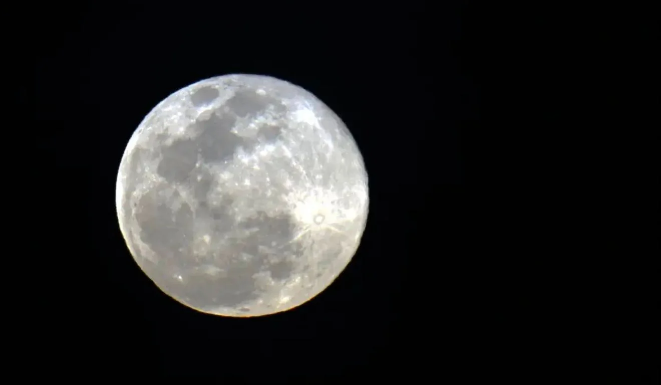 Lua do Lobo: primeiro sábado de 2026 tem Superlua; entenda o fenômeno