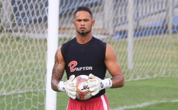 Goleiro Bruno sai no BID e pode fazer estreia no Capixabão 2026