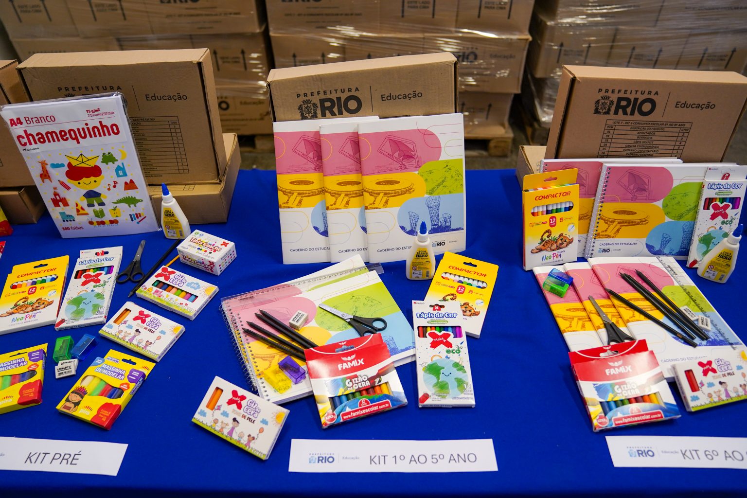 Município de Aracruz concede auxílio para compra de material escolar e uniformes