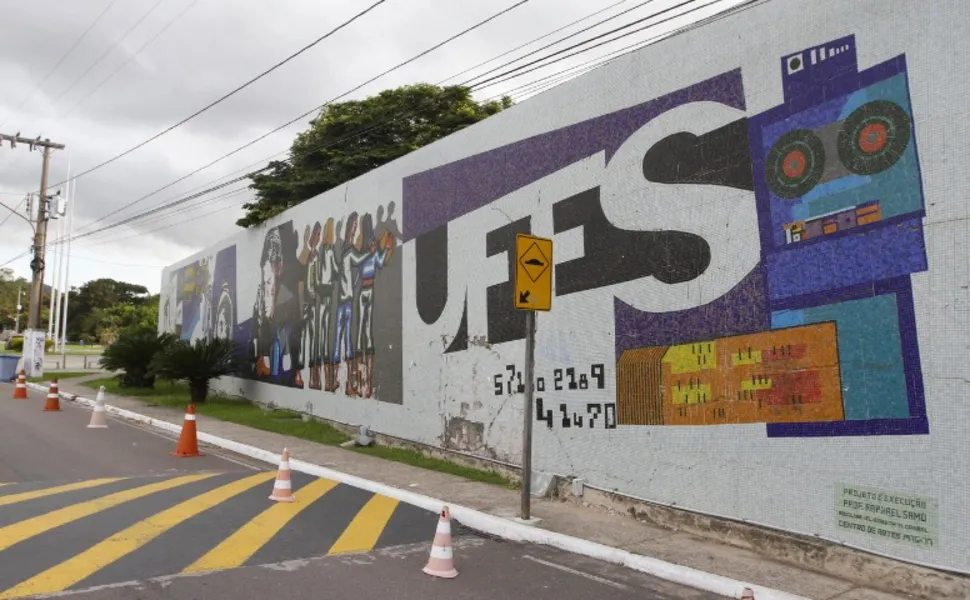 Aprovados no Sisu: matrícula do estudante não é automática, afirma Ufes