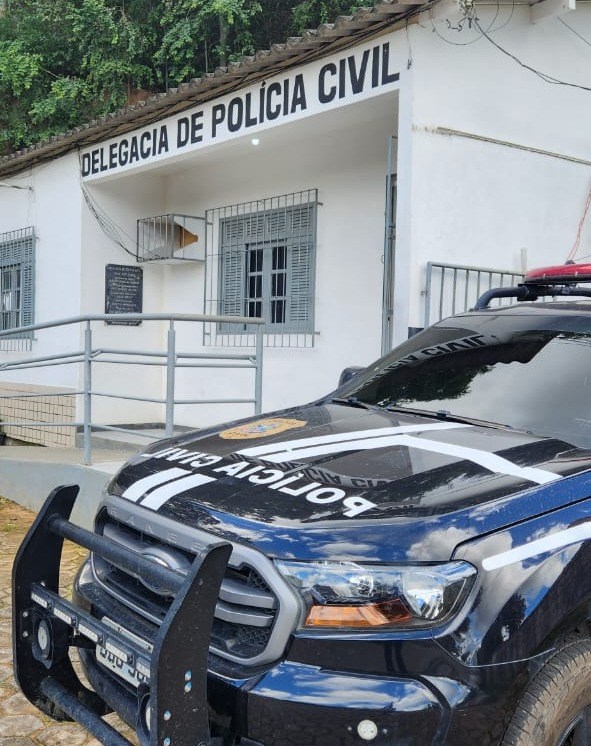 Polícia cumpre mandado de prisão contra suspeito de liderar tráfico em João Neiva