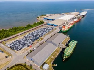 Porto de Aracruz consegue certificação que pode reduzir em 80% tempo de liberação de carga