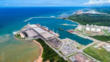 Terminal de contêineres em Aracruz: Hapag-Lloyd e Imetame formalizam sociedade