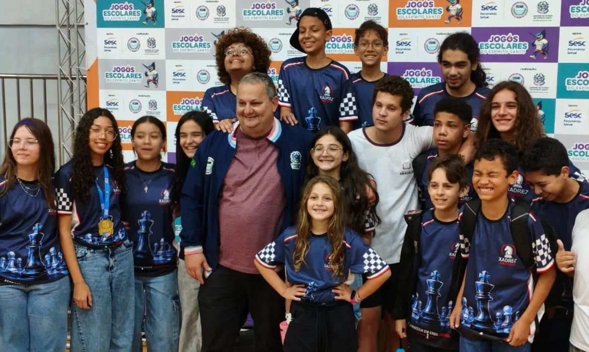 Aracruz domina pódio do xadrez nos Jogos Escolares do ES e garante vaga no nacional