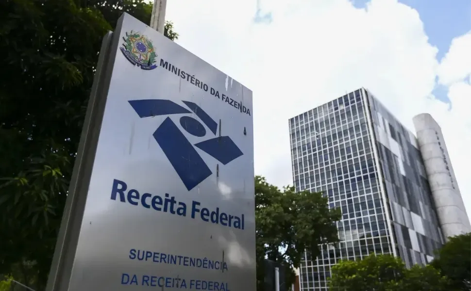 Pix sem CPF deixa 10 mil sem restituição do Imposto de Renda